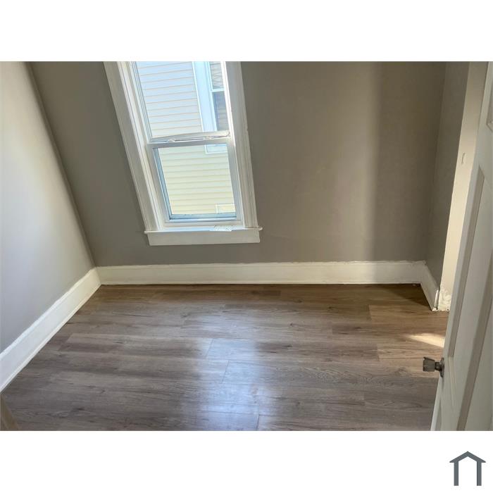 242 Cedar St